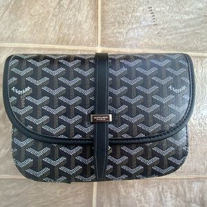 Goyard bag